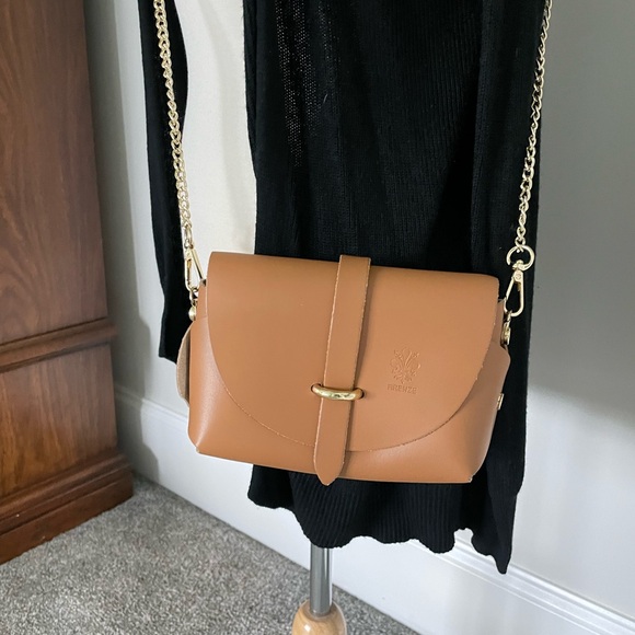 FIRENZE Handbags - Firenze Tan/Cogac color Genuine  Leather Crossbody Bag